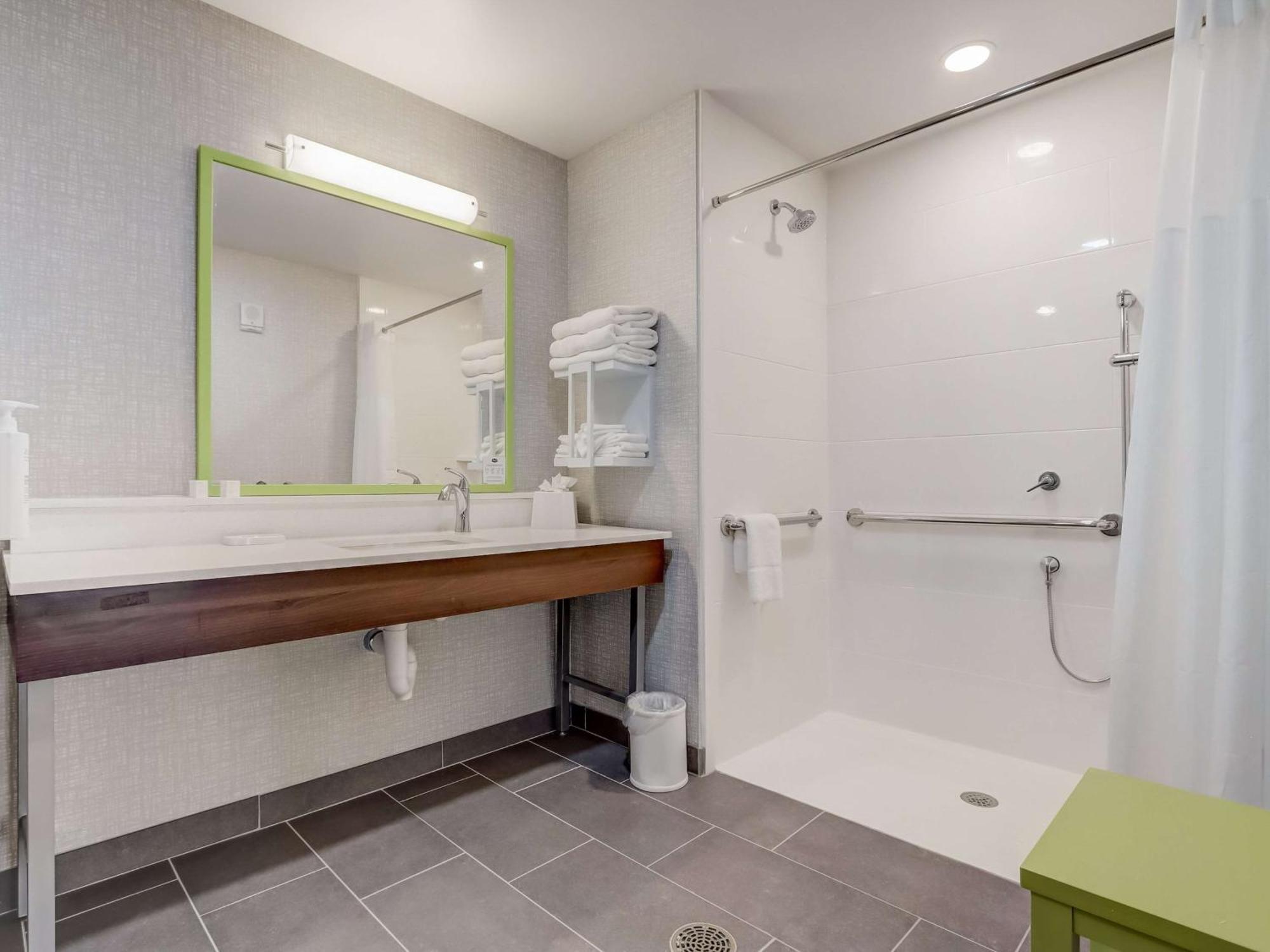 Hampton Inn & Suites Cincinnati Midtown Rookwood Εξωτερικό φωτογραφία