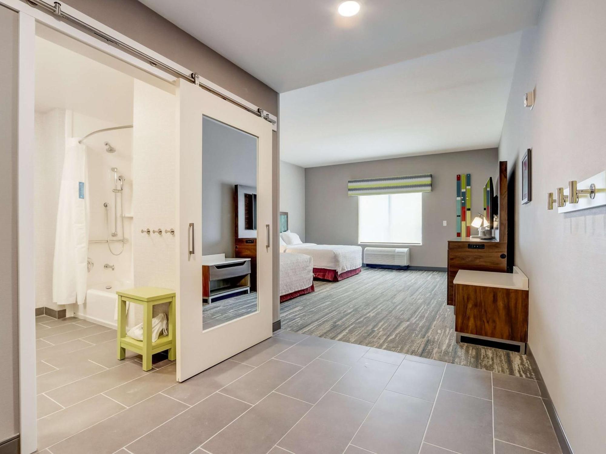 Hampton Inn & Suites Cincinnati Midtown Rookwood Εξωτερικό φωτογραφία