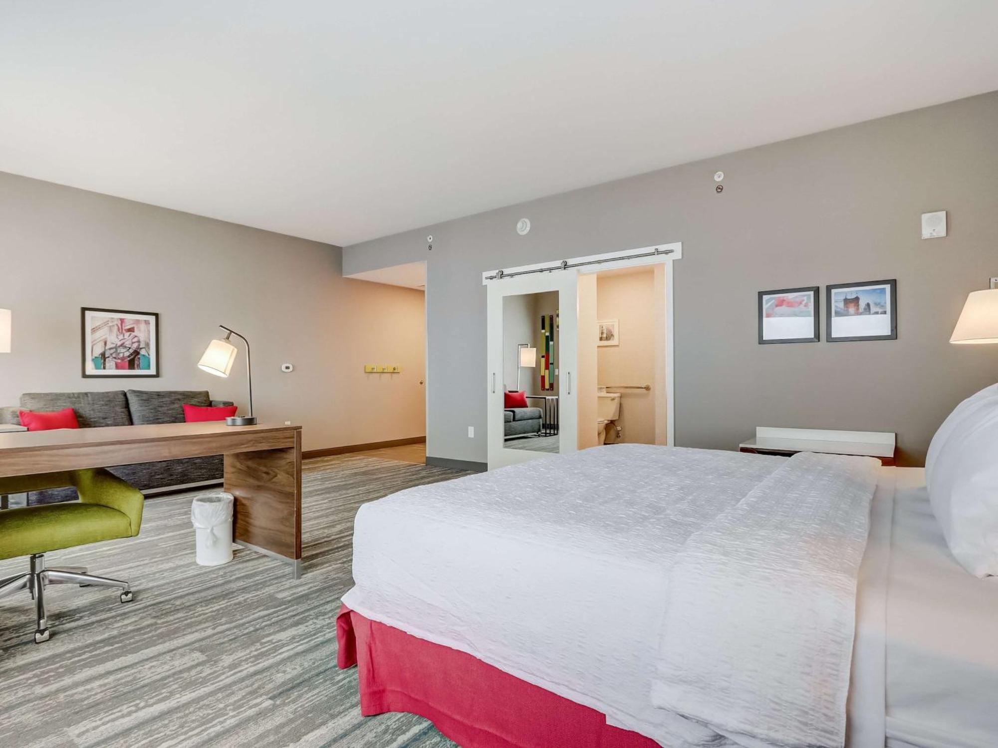 Hampton Inn & Suites Cincinnati Midtown Rookwood Εξωτερικό φωτογραφία
