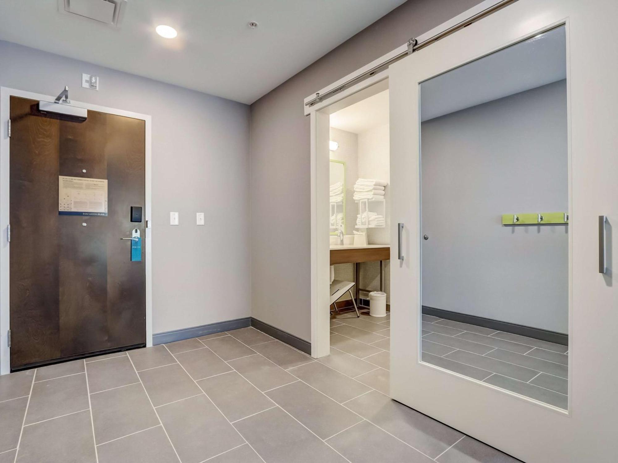 Hampton Inn & Suites Cincinnati Midtown Rookwood Εξωτερικό φωτογραφία
