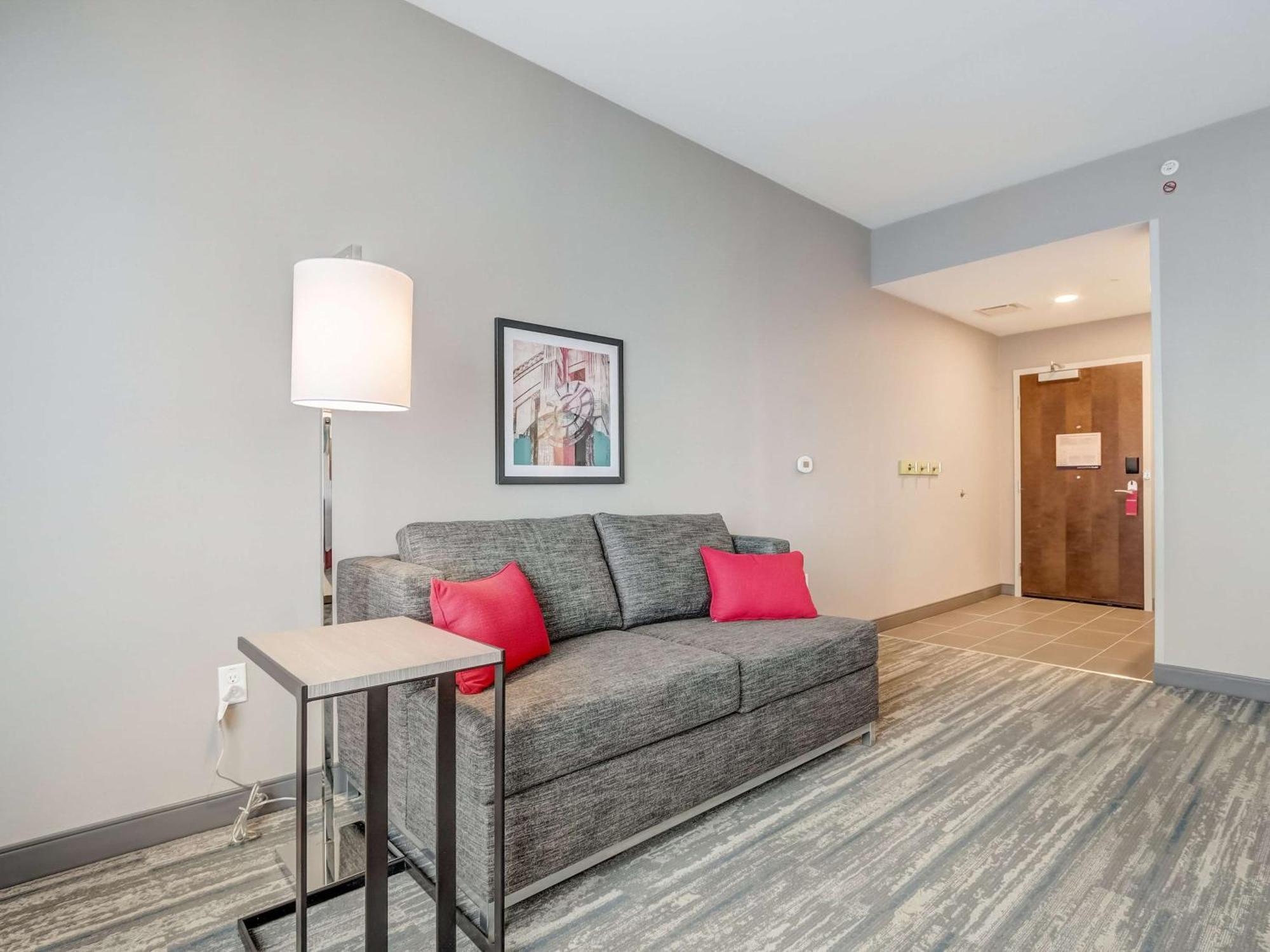 Hampton Inn & Suites Cincinnati Midtown Rookwood Εξωτερικό φωτογραφία