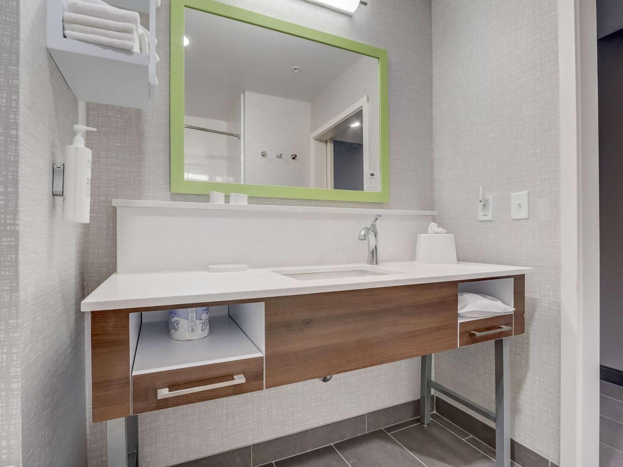 Hampton Inn & Suites Cincinnati Midtown Rookwood Εξωτερικό φωτογραφία