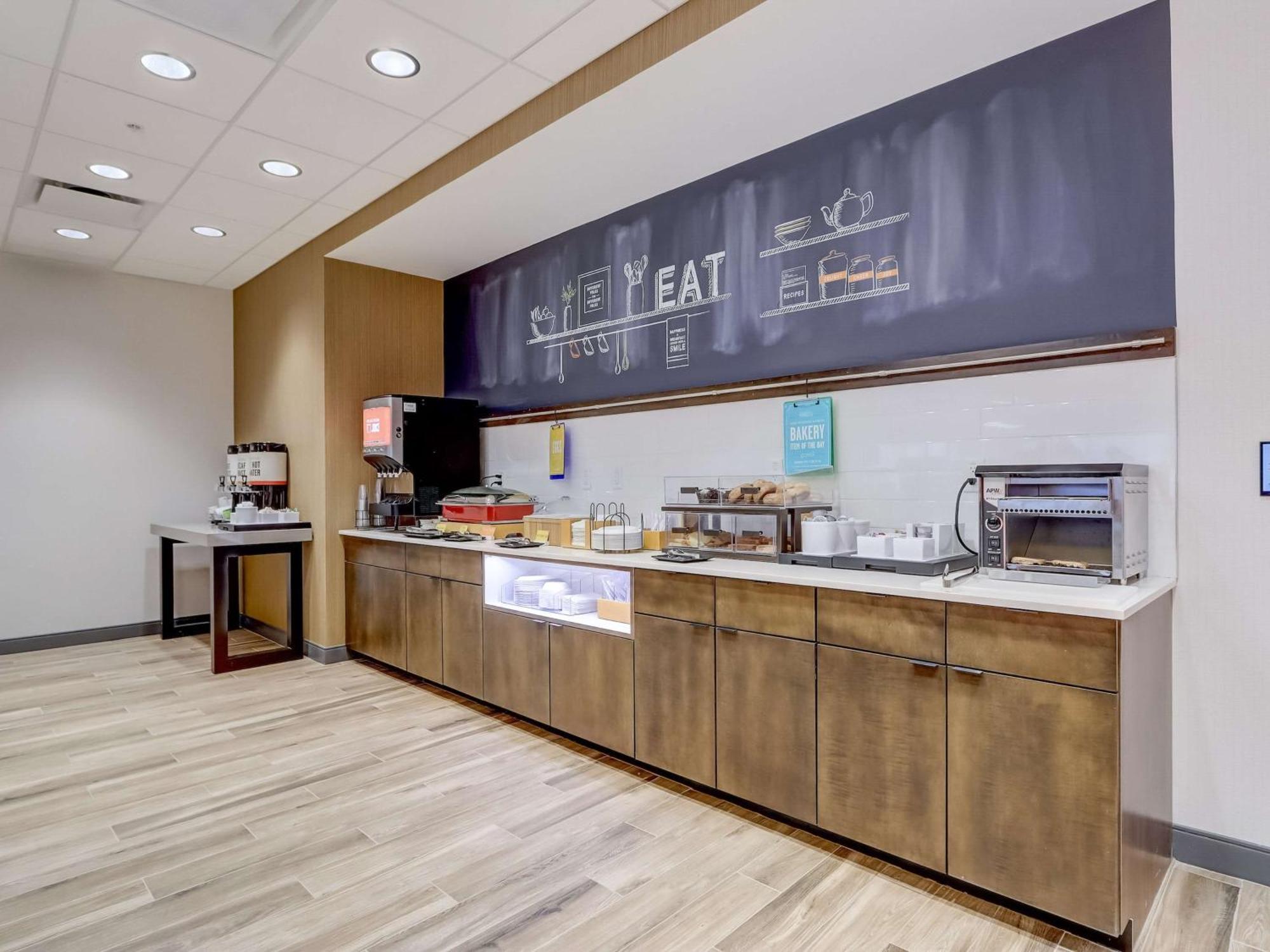 Hampton Inn & Suites Cincinnati Midtown Rookwood Εξωτερικό φωτογραφία