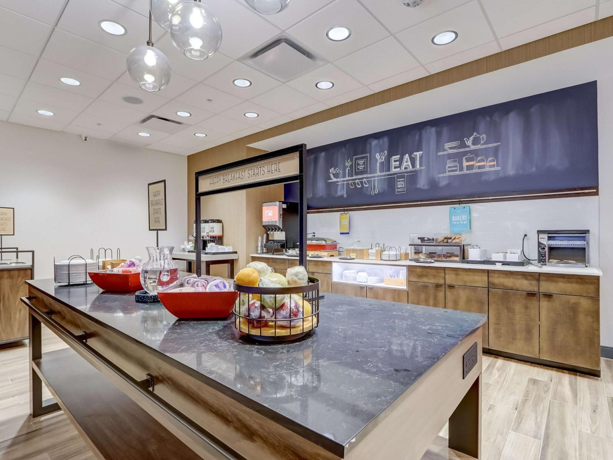Hampton Inn & Suites Cincinnati Midtown Rookwood Εξωτερικό φωτογραφία