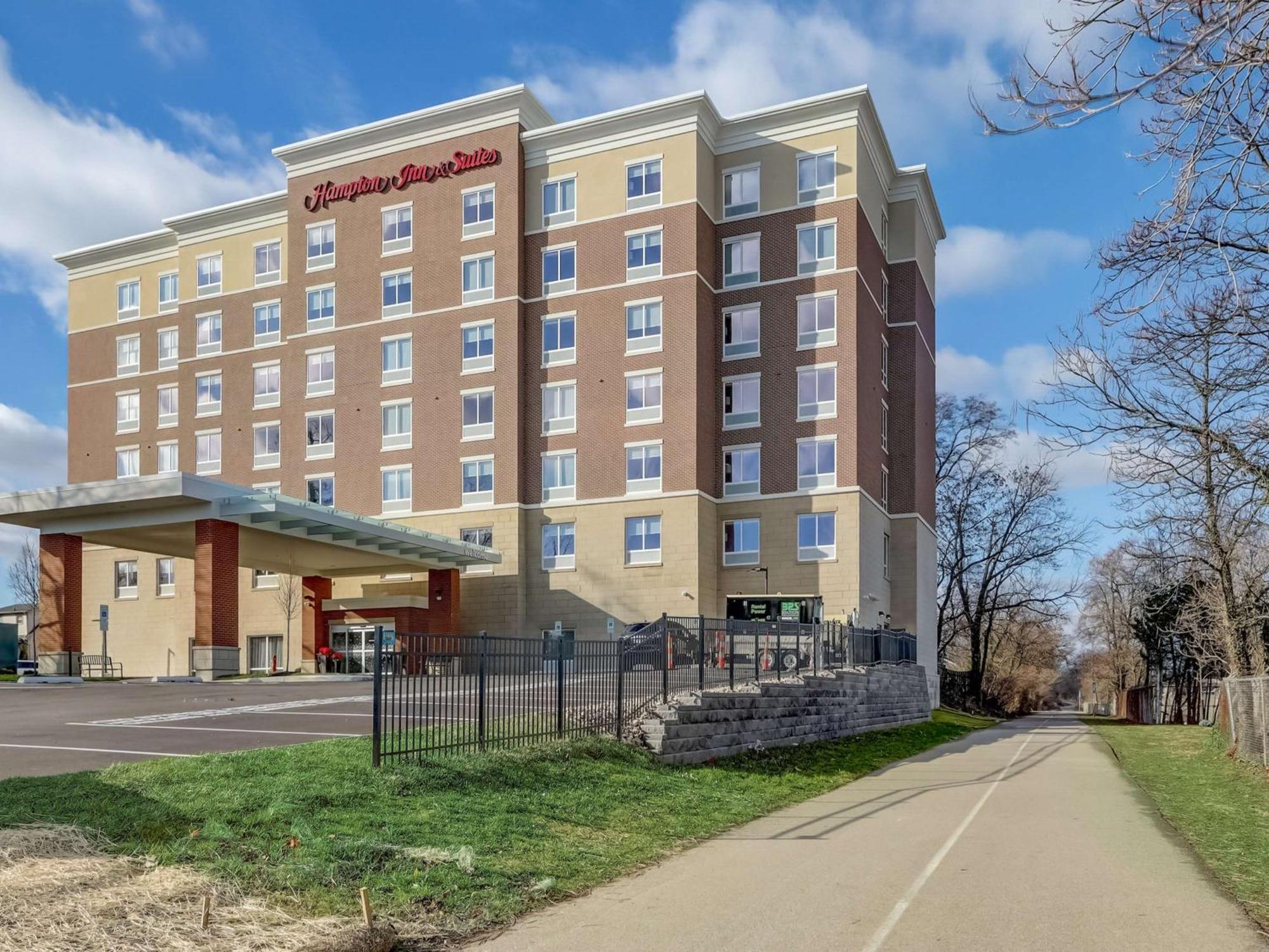 Hampton Inn & Suites Cincinnati Midtown Rookwood Εξωτερικό φωτογραφία